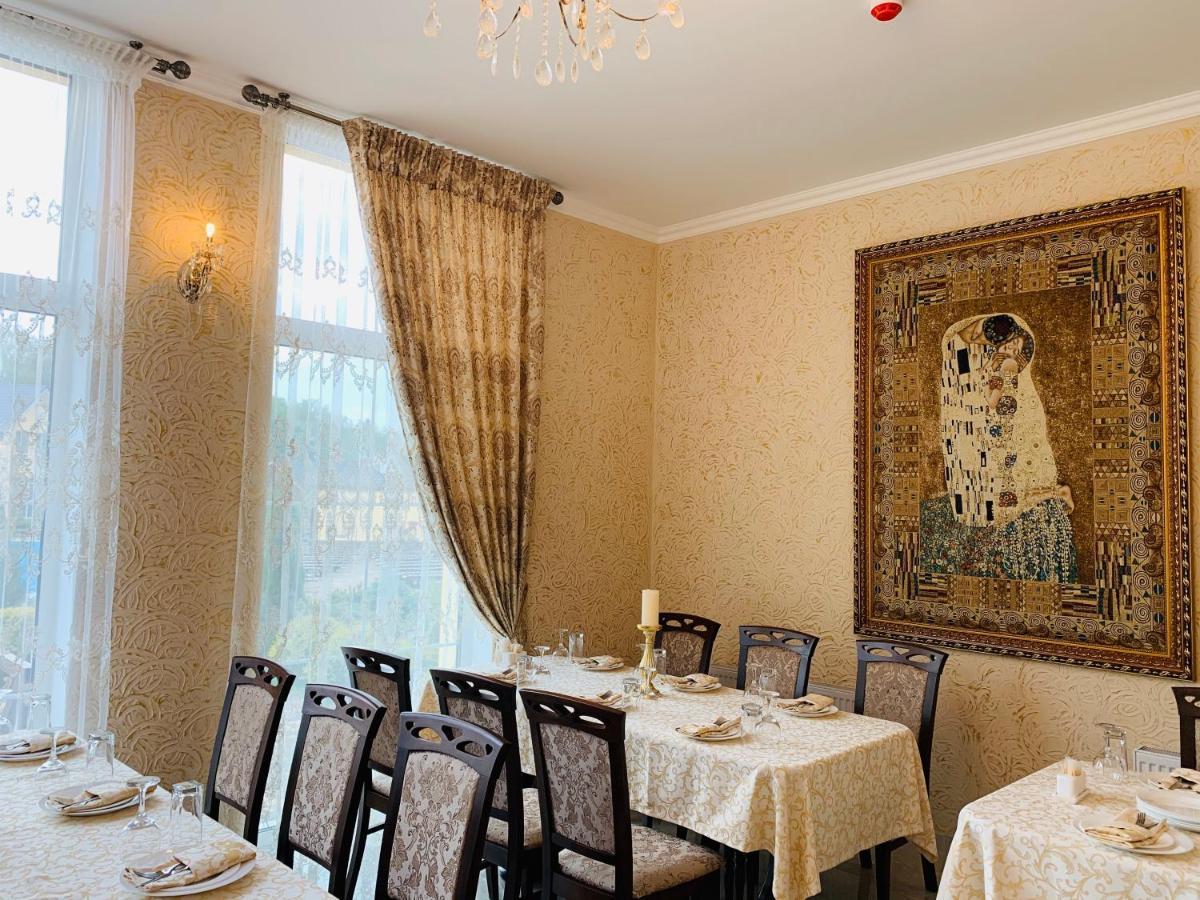 Villa San Marino Vorzelʼ エクステリア 写真