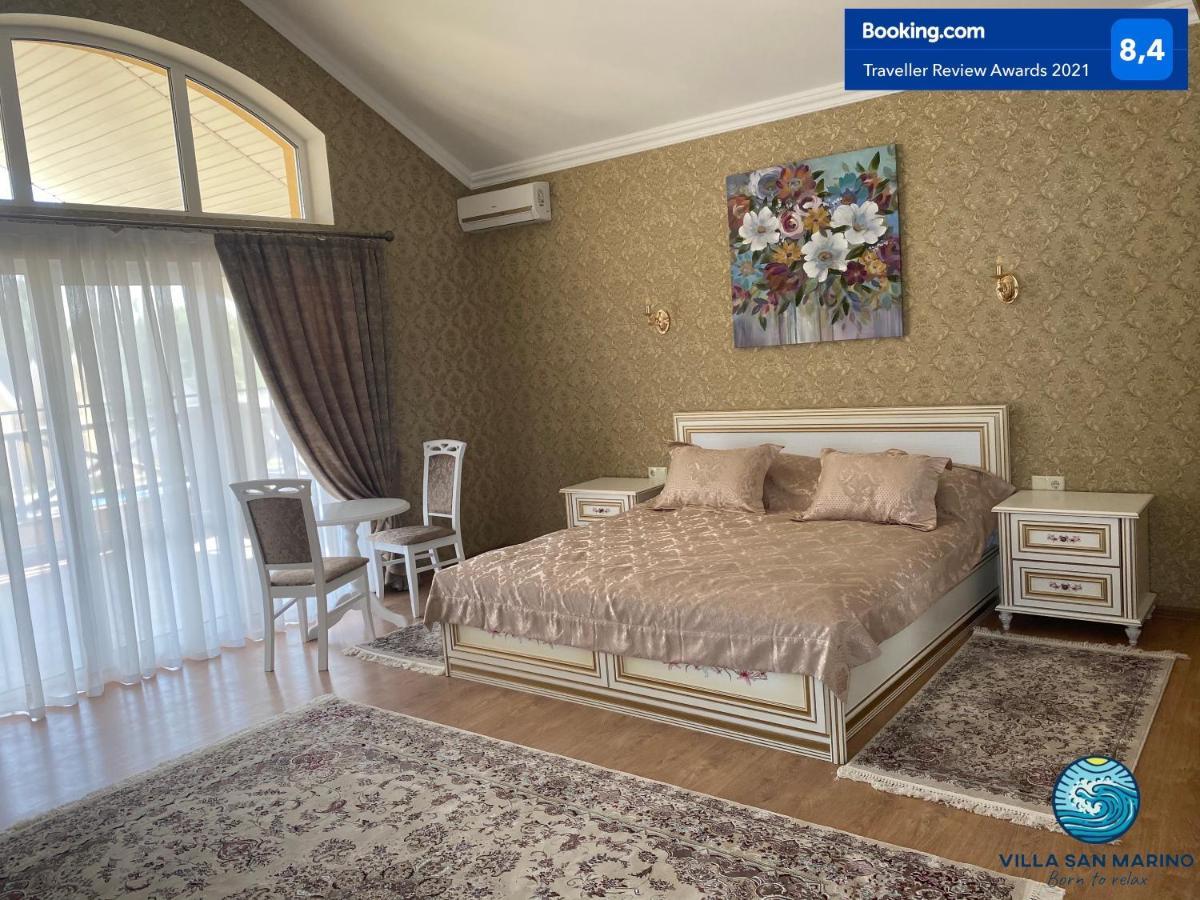 Villa San Marino Vorzelʼ エクステリア 写真