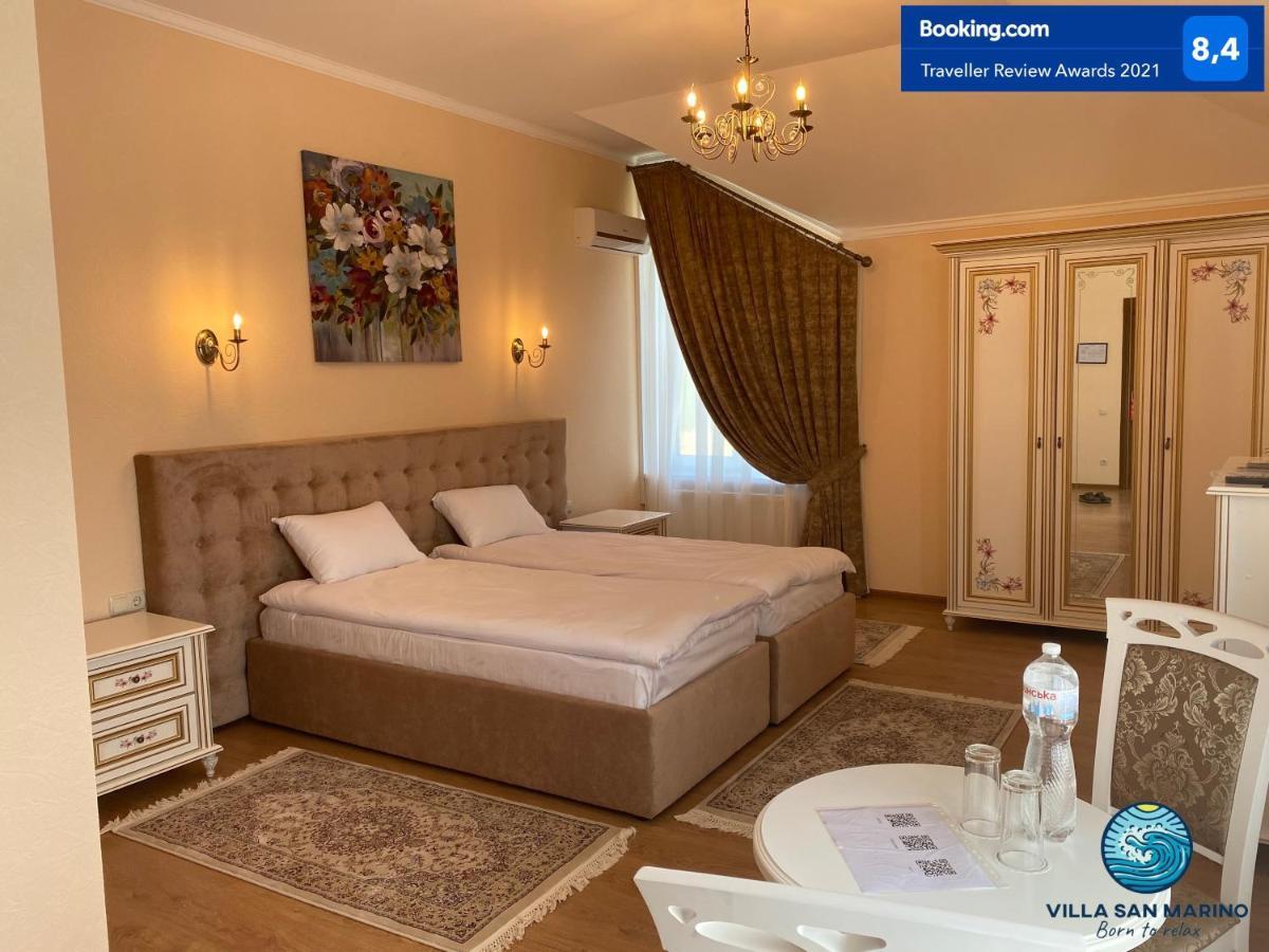 Villa San Marino Vorzelʼ エクステリア 写真