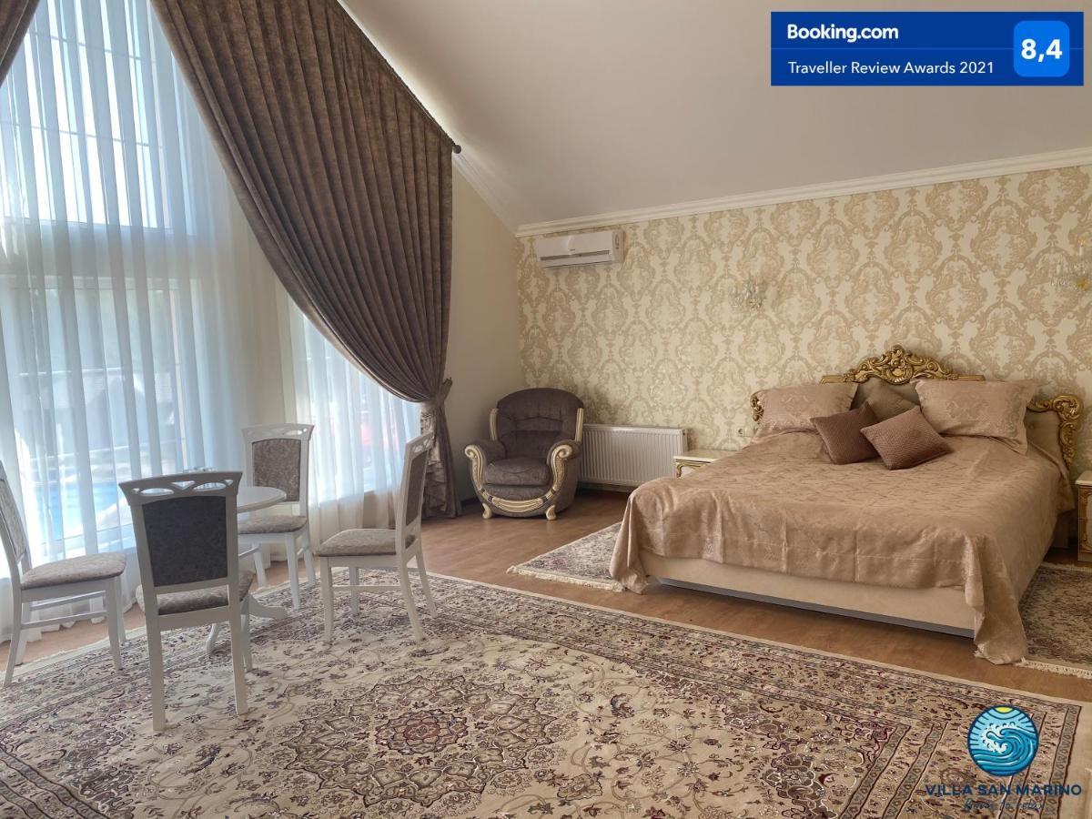 Villa San Marino Vorzelʼ エクステリア 写真
