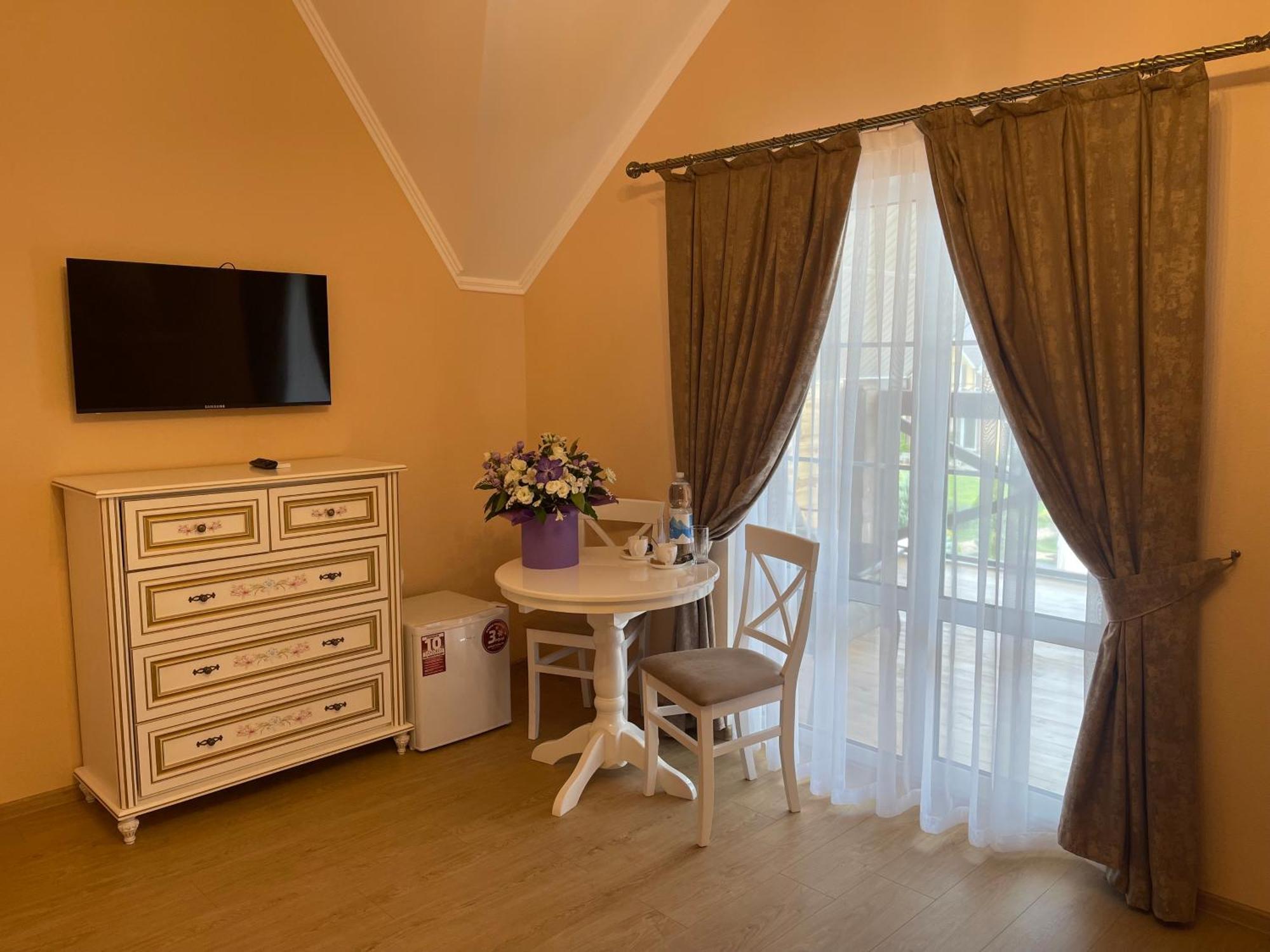 Villa San Marino Vorzelʼ 部屋 写真